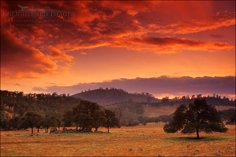 Photo: Sunset in the Sierra Foothills near Chinese Camp, California Image: Sunset in the Sierra Foothills near Chinese Camp, California