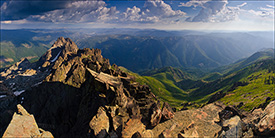 Picture: View from the summit lookout atop the Sierra Buttes, Sierra County, California