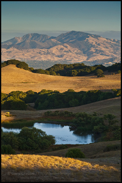 Picture: Mount Diablo as seen from Briones Regional Park, Contra Costa County, California